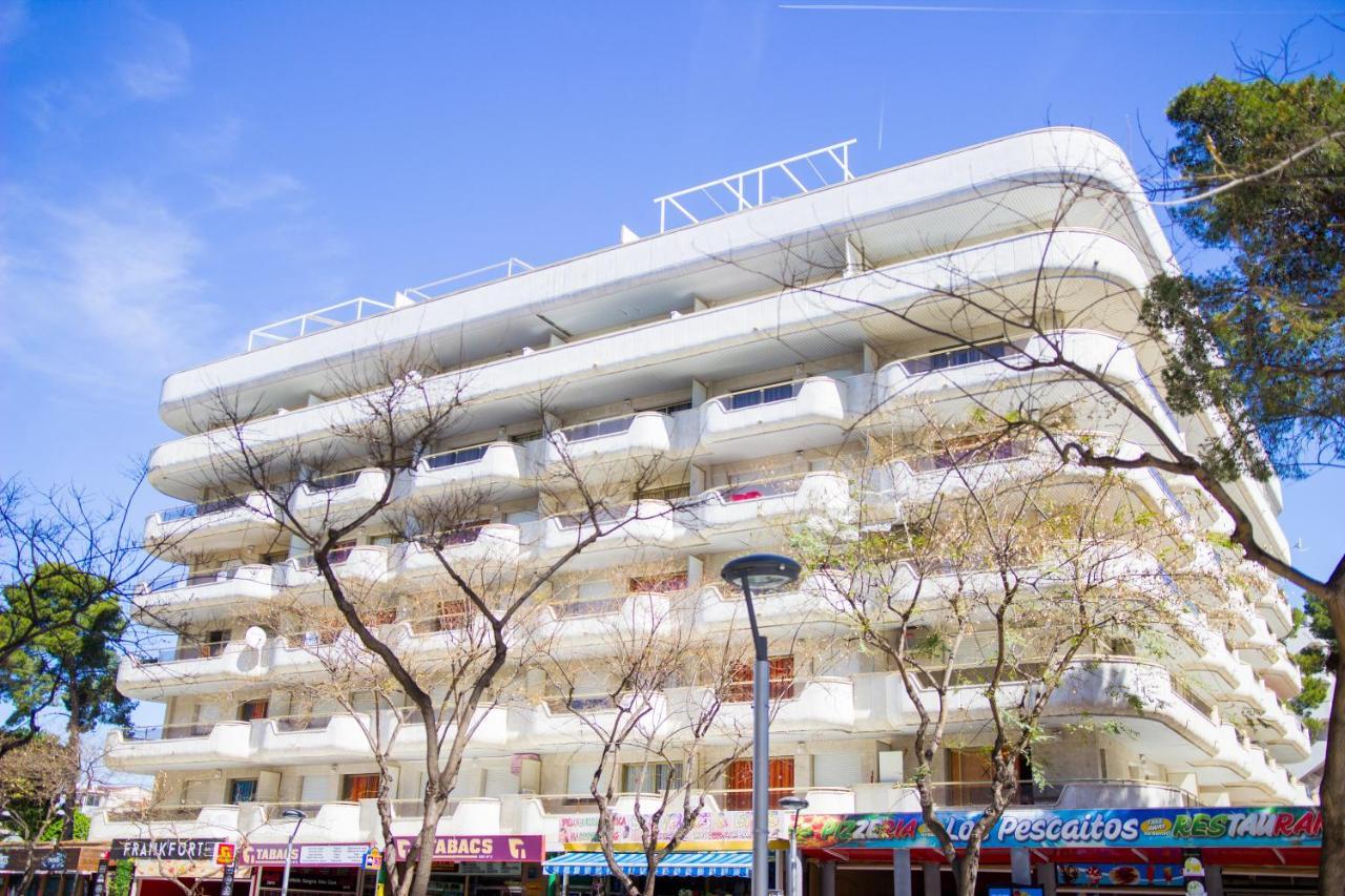 Juniper Apartment Salou Bagian luar foto